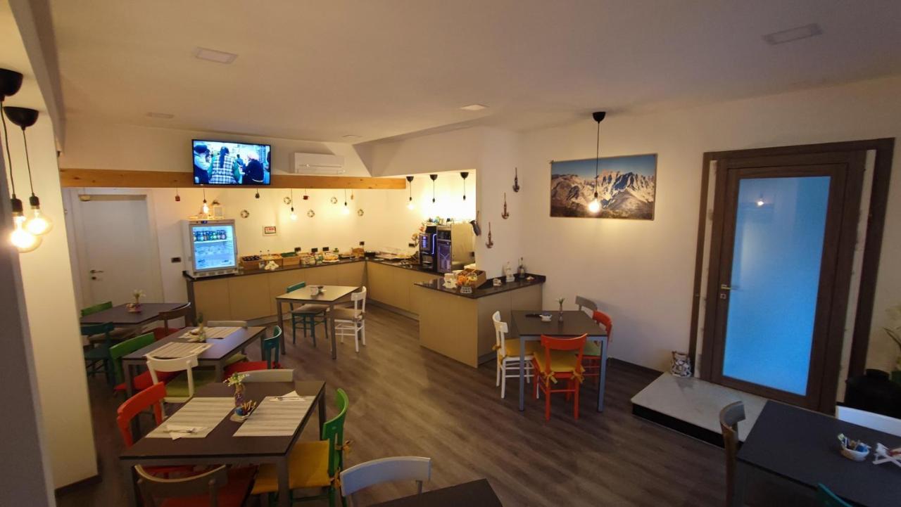 Marbianco B&B Marina Di Carrara Ngoại thất bức ảnh