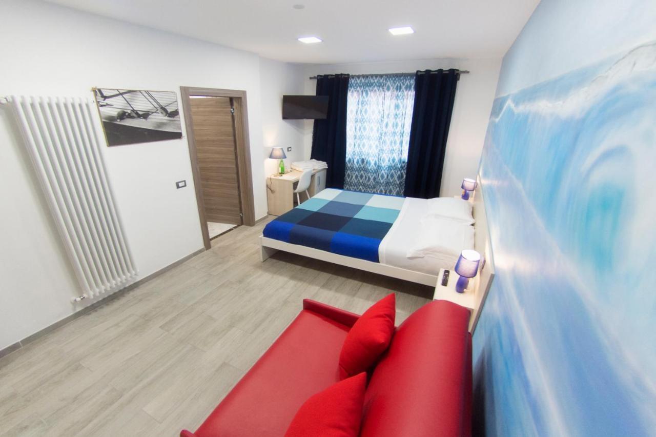 Marbianco B&B Marina Di Carrara Ngoại thất bức ảnh
